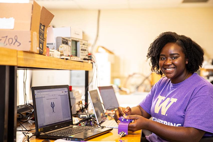 Ewurama Karikari in a lab